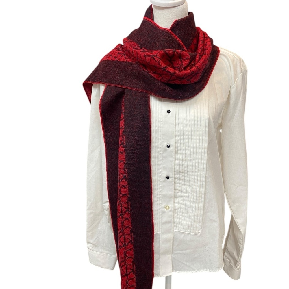 CALVIN KLEIN Red and Black Fringe Knit Logo Scarf  74" x 11" - Picture 3 of 6